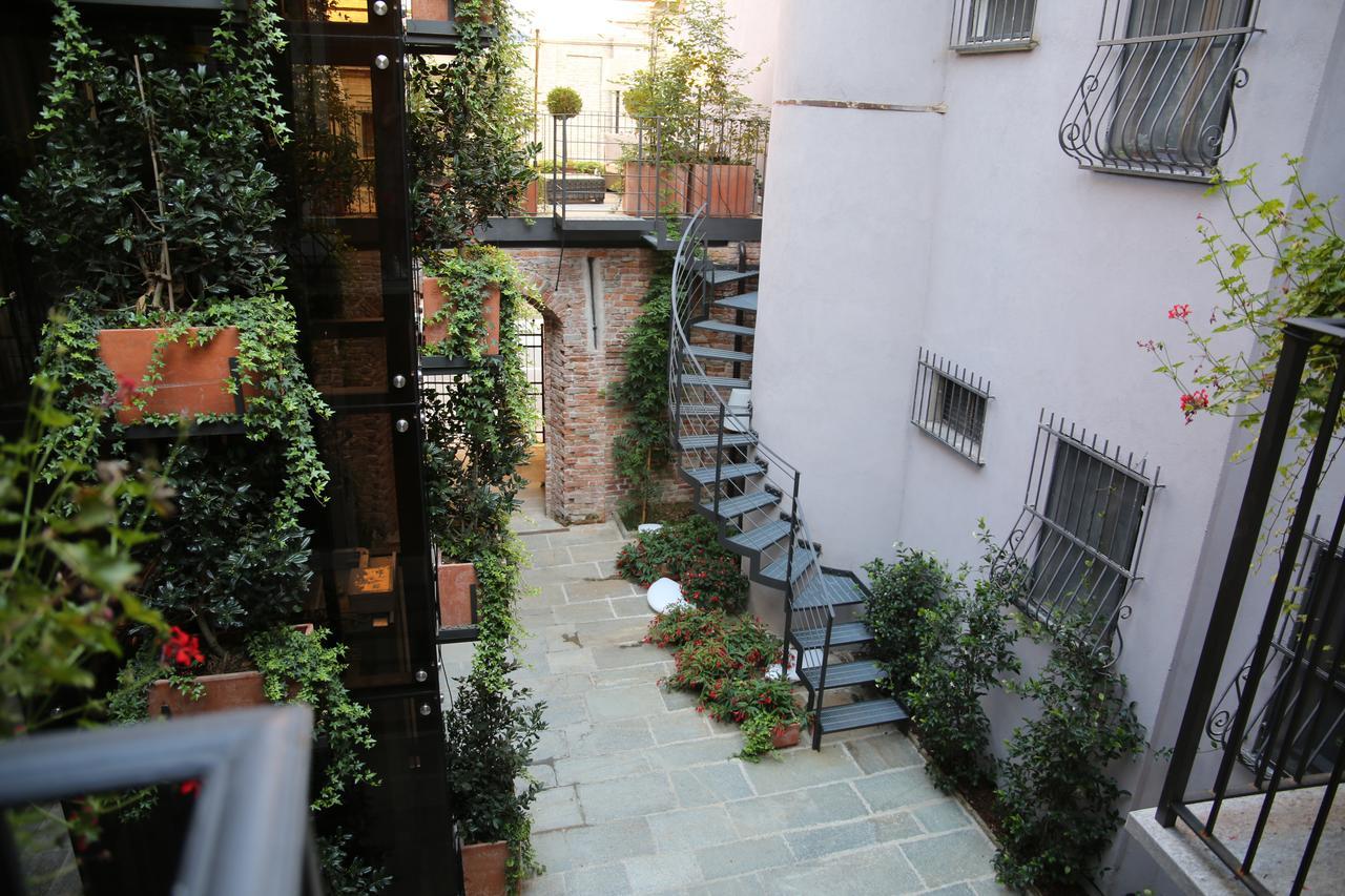La Canonica - Charming Self-Catering Apartments In Nizza Monferrato Exterior photo