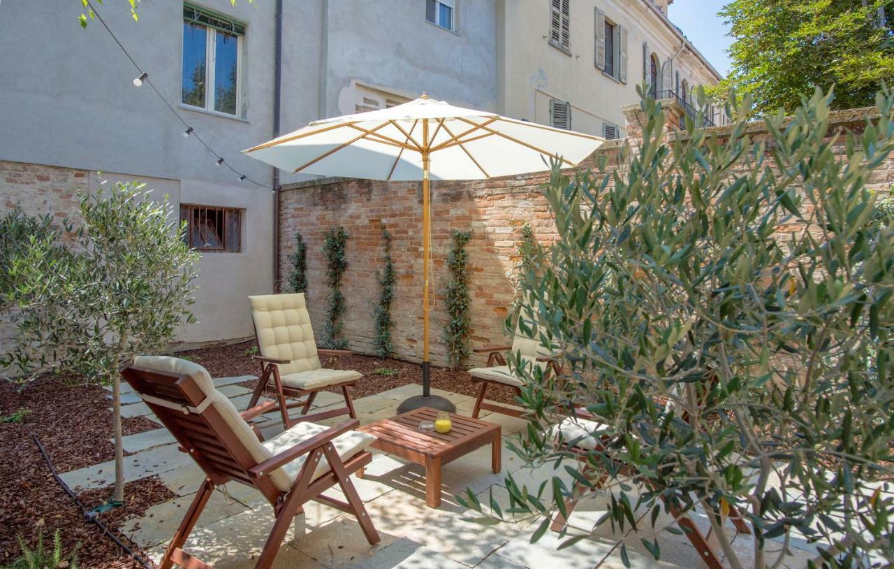 La Canonica - Charming Self-Catering Apartments In Nizza Monferrato Exterior photo